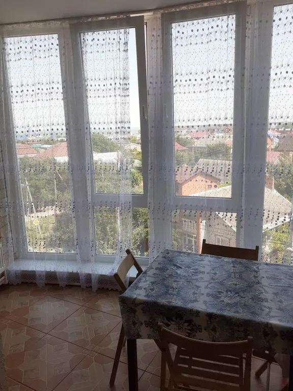 Квартира 3-комнатная Квартира — Ейск