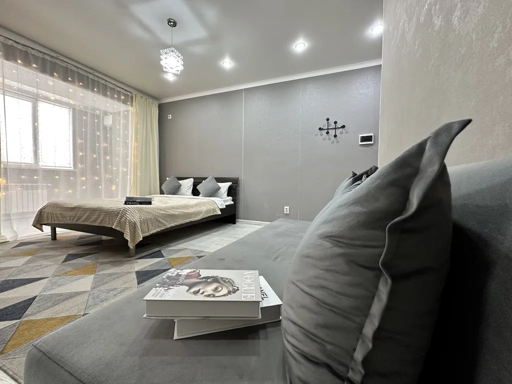 Минималистичная квартира рядом с ледовым дворцом