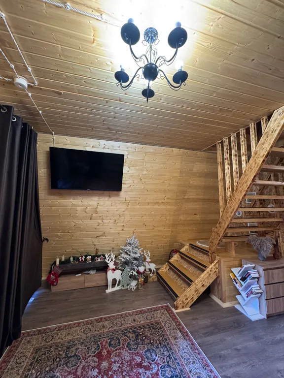 Двухэтажный A-Frame шале посреди заповедного леса вблизи Эльбруса