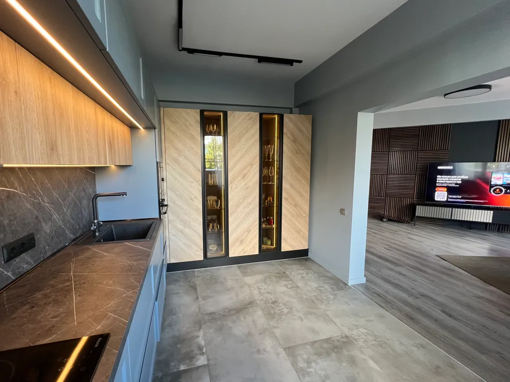 Апартаменты 100 кв.м на проспекте Победы, 7