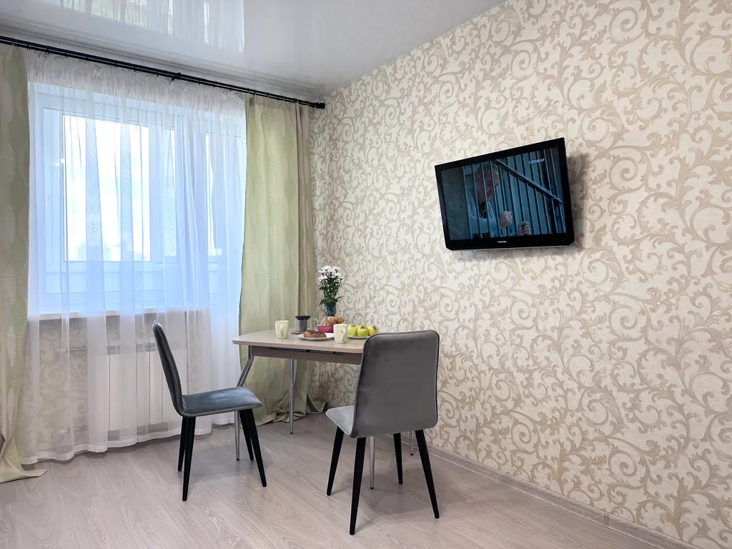 Евродвушка с видом на Ботанический сад