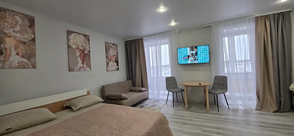 Новая, уютная, солнечная, чистая квартира в центре города.