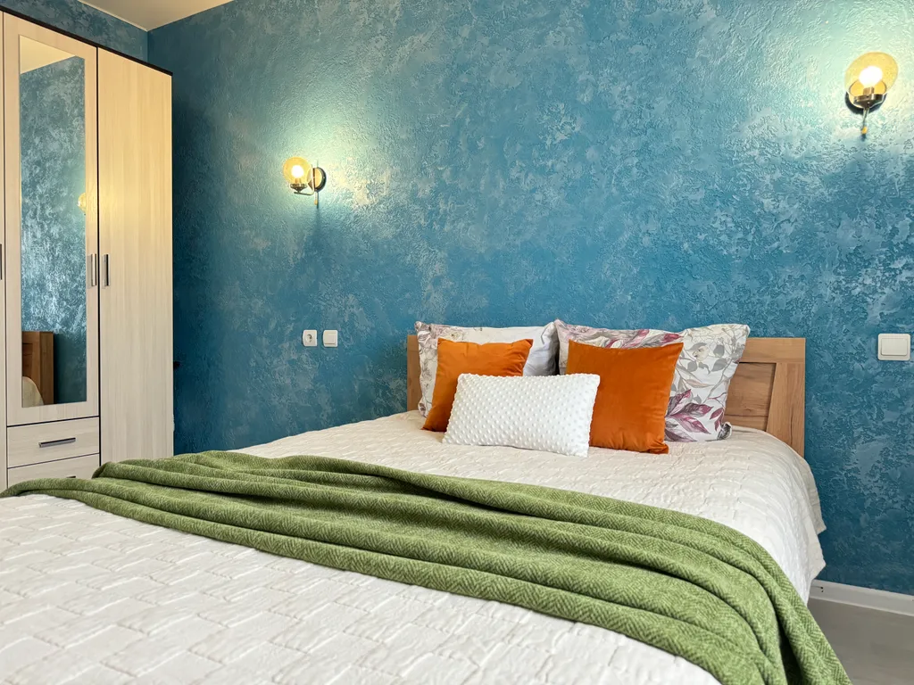 Просторная евро 2-к квартира в центре без оплаты за финальную уборку