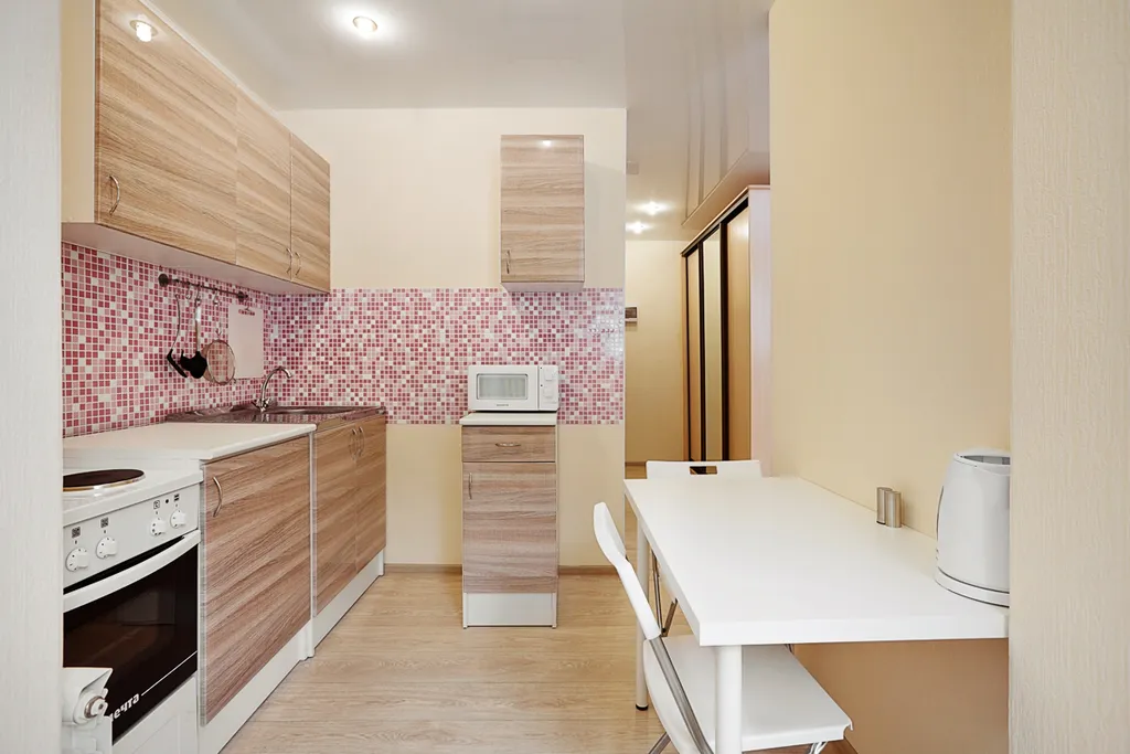 Светлая квартира рядом с НИИ онкологии