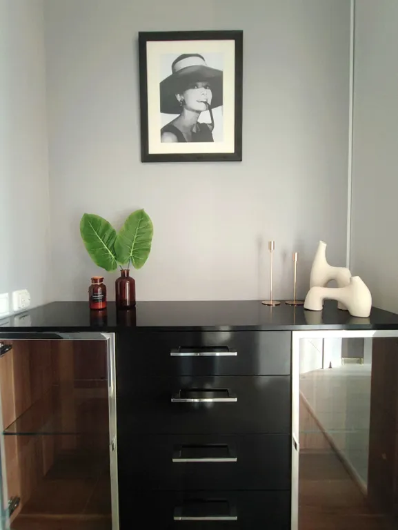 Студия около Ультры