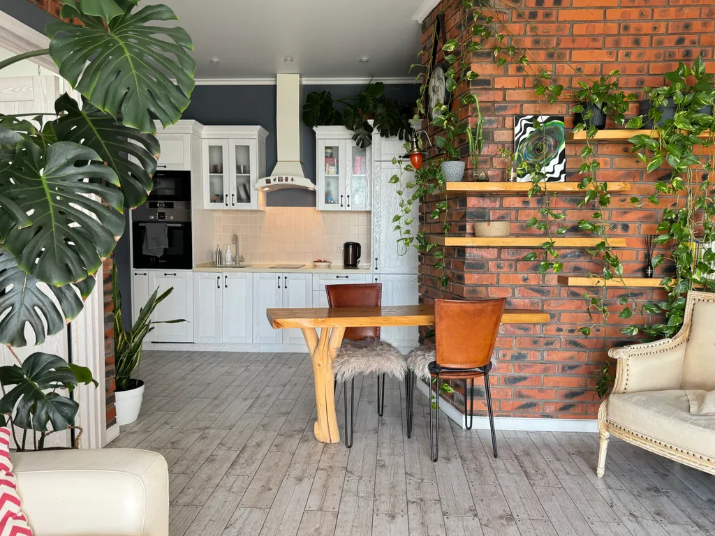 Видовая квартира c камином