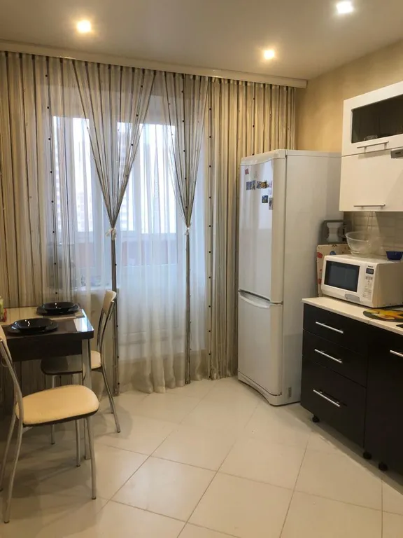 Адам и Ева, отличная квартира для хороших людей