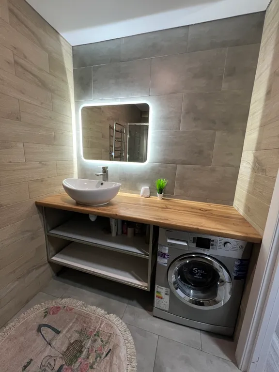 Стильная двухкомнатная квартира