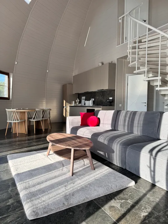 Уникальный дом-сфера с русской печью