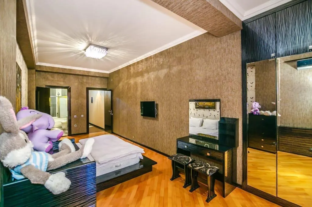 3-комнатная Квартира