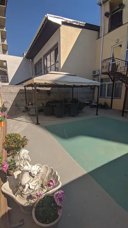 Апартаменты в 150 метрах от лучшего пляжа Звёздный берег