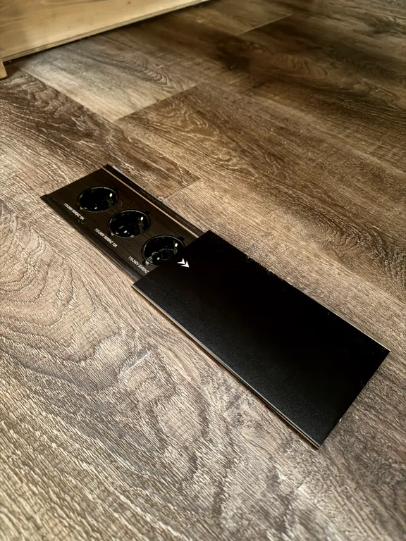 Домик-шатер