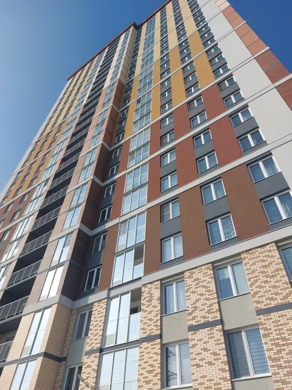 Новая, стильная 2-евро квартира на 22-м этаже с видом на город