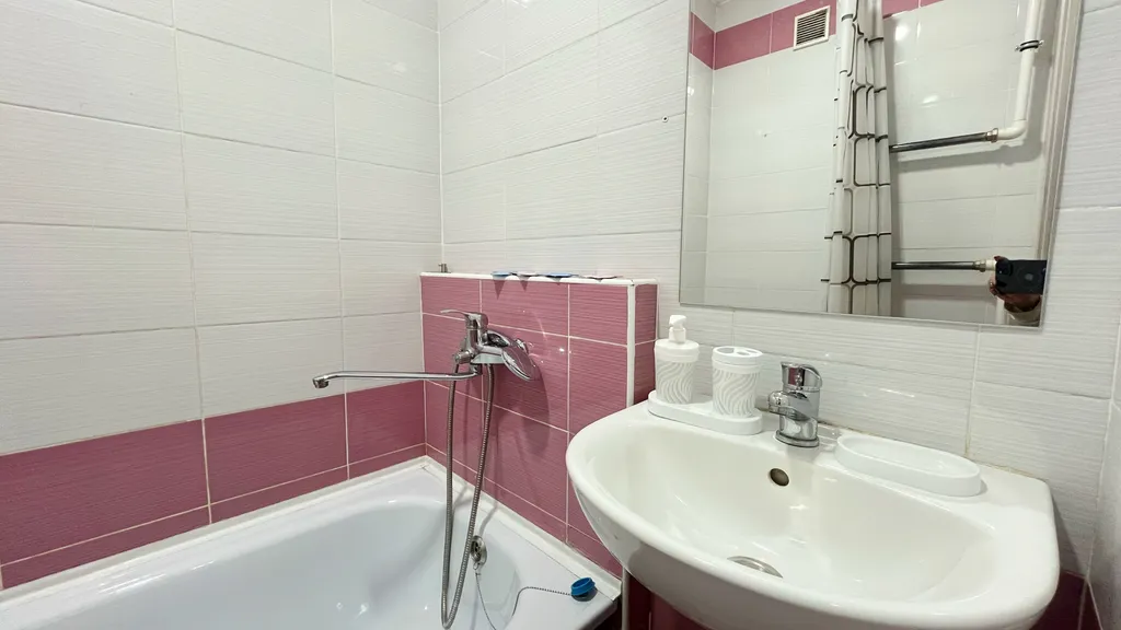 Уютная квартира в центре Марата