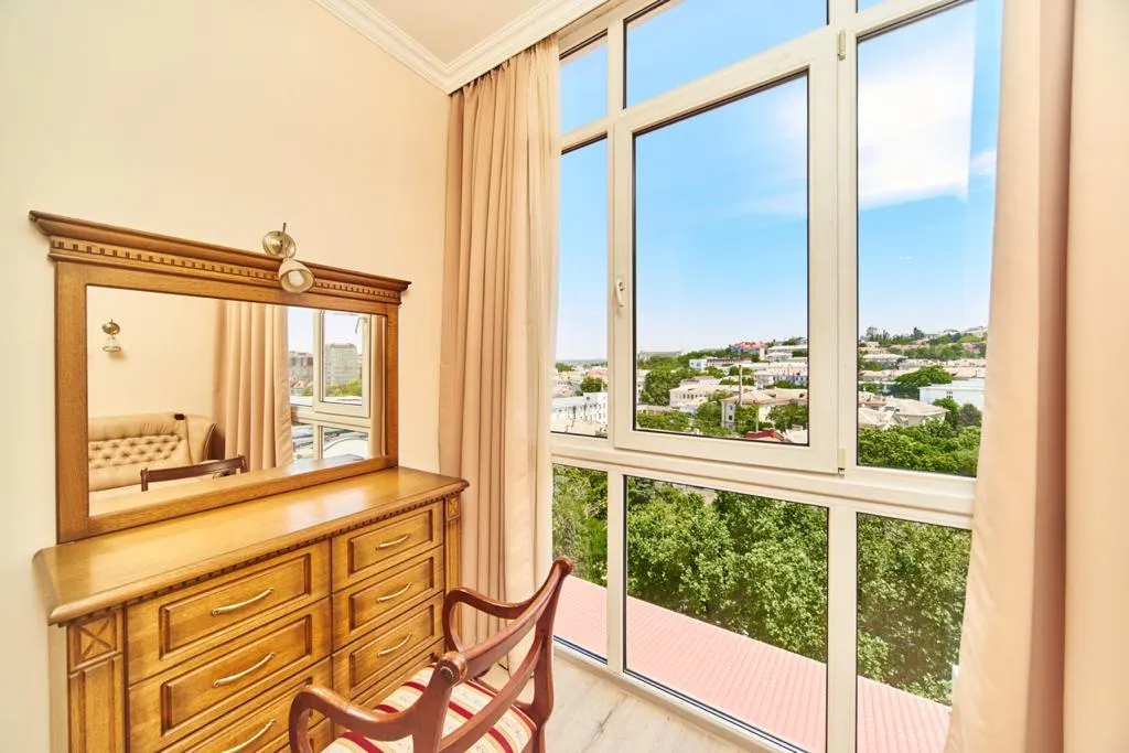 Квартира 2-комнатная Квартира — Севастополь