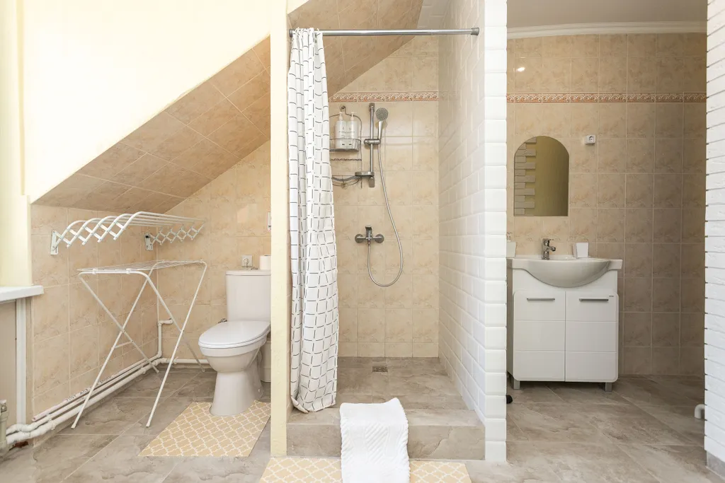 Мансарда 4-х комнатная 5 минут до моря!