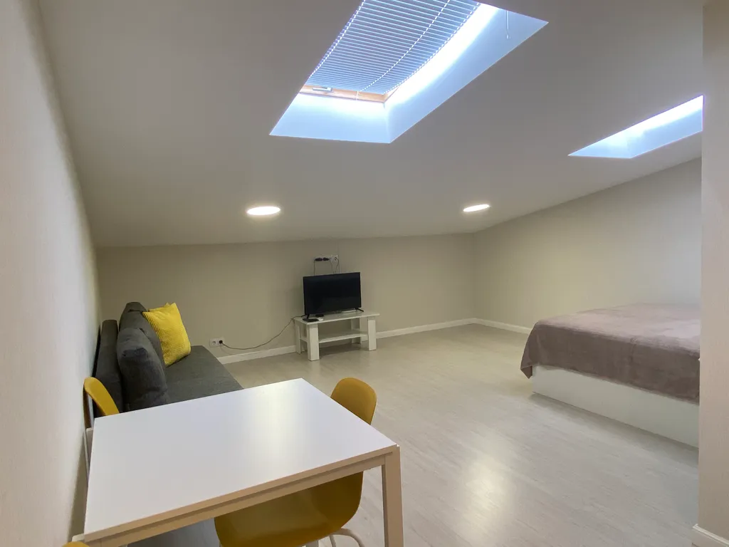 Квартира Уютная квартира с видом на небо и самолеты — Сириус