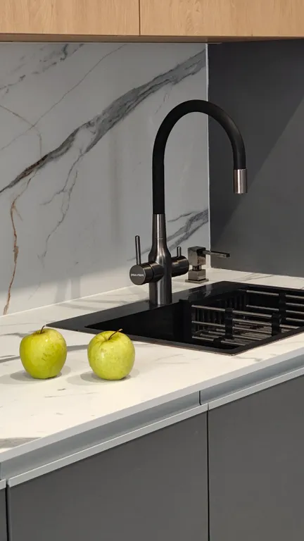 Квартира Квартира Твой дом у озера с музеем во дворе — Калининград