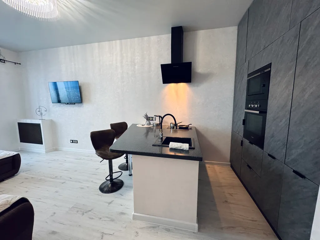 Однокомнатная квартира с джакузи в центре города