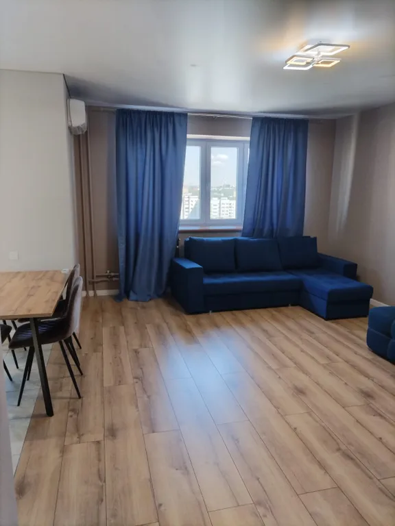 Двухкомнатная квартира с новым ремонтом