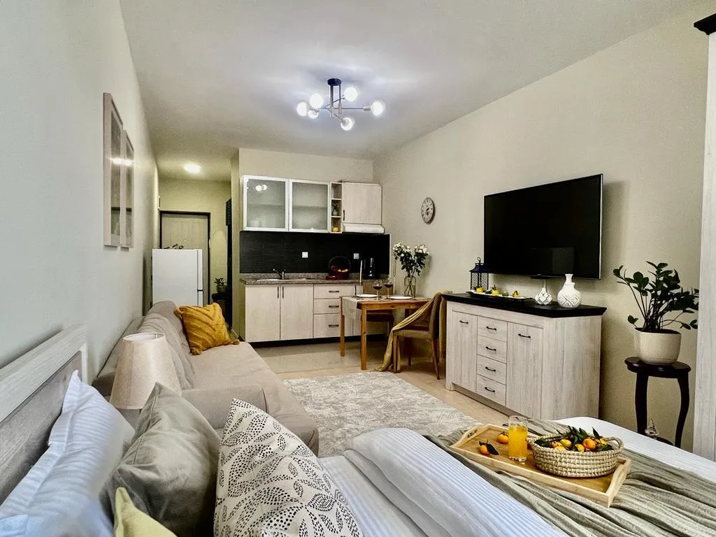 Квартира Соблазнительные апартаменты Little Italy в центре города — Алматы