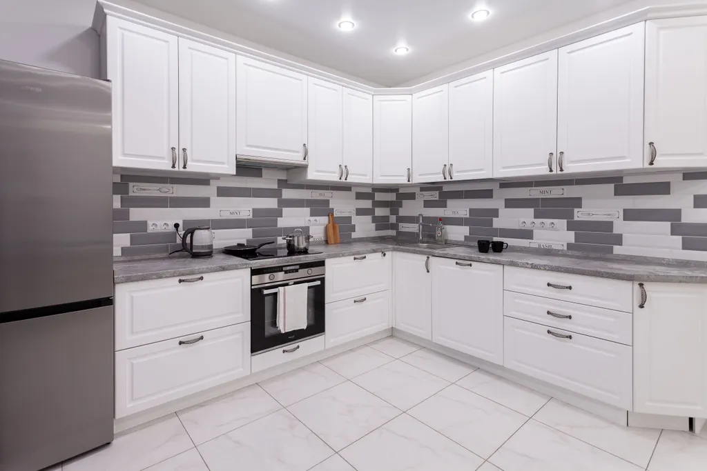 Светлая квартира с просторной кухней