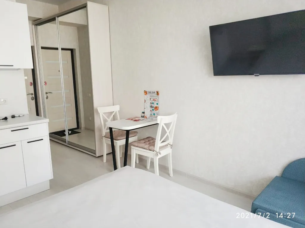 Белоснежный апартамент у моря