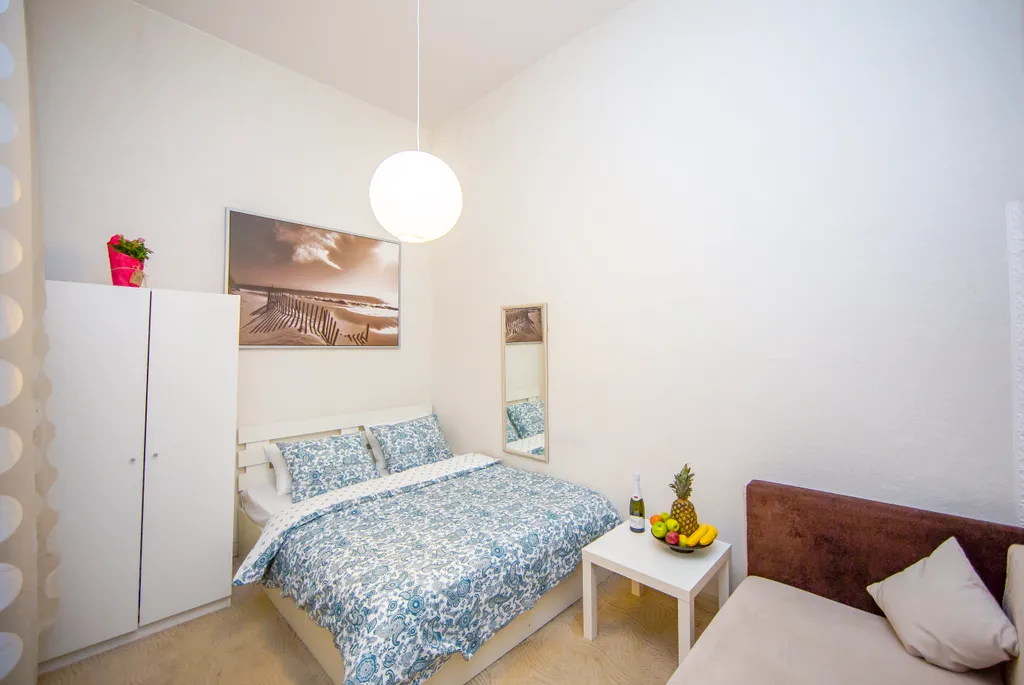 Квартира Квартира Two steps to the Hermitage 4BR Apartment — Санкт-Петербург