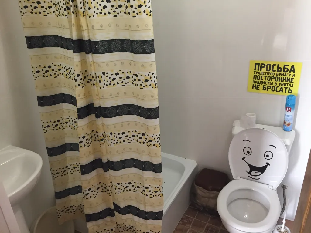 Номера в центре посёлка для семейного отдыха для большой компании