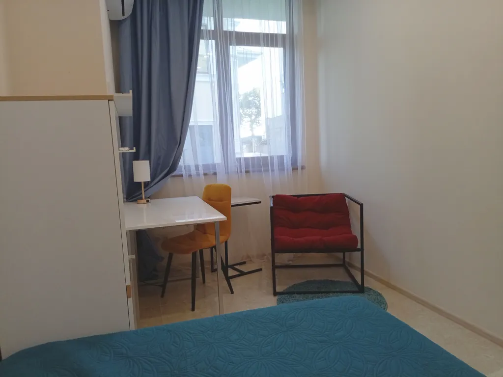 Уютная видовая 2-комнатная квартира у парка и моря