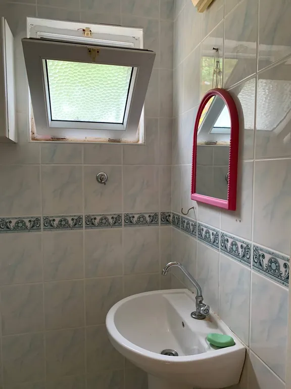 Вилла на первой линии моря