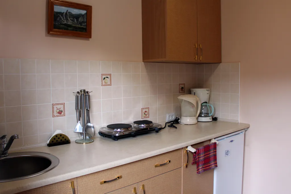 Коттедж Уютный коттедж с мангальной зоной — Судак