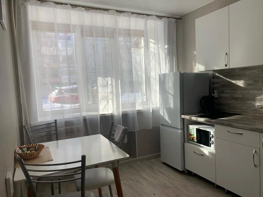 Уютная квартира рядом с ДВГУПС и жд вокзалом — аренда посуточно в Хабаровск