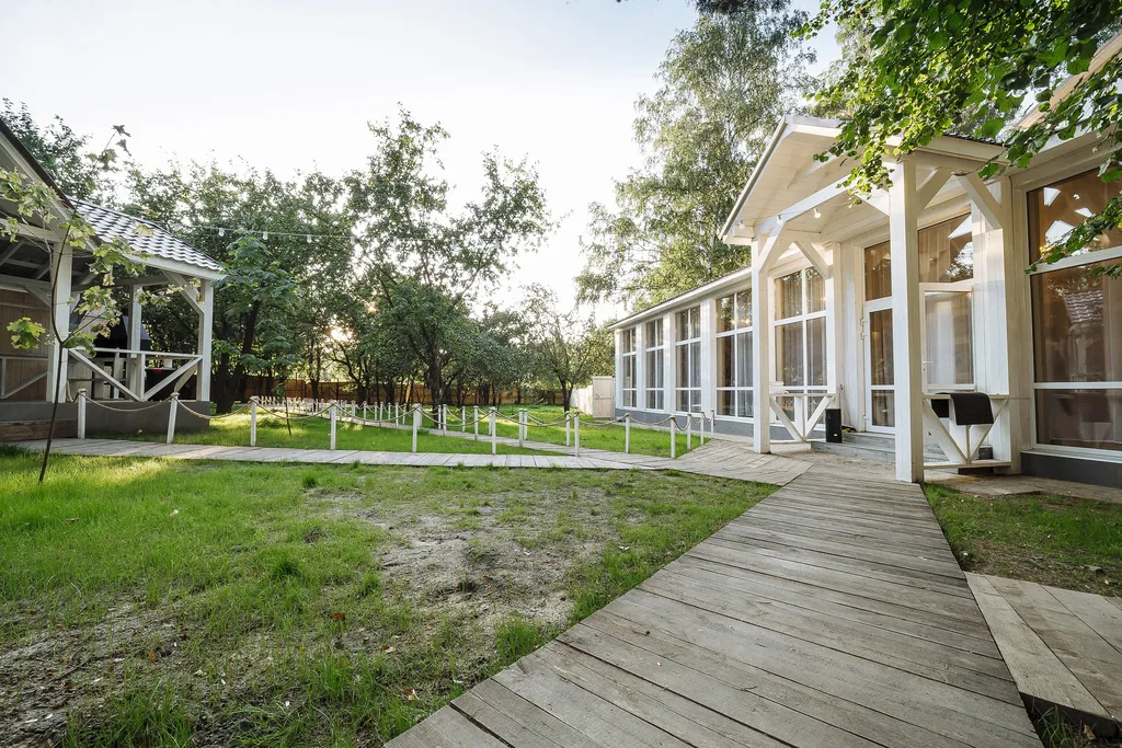 Коттедж с панорамным банкетным залом