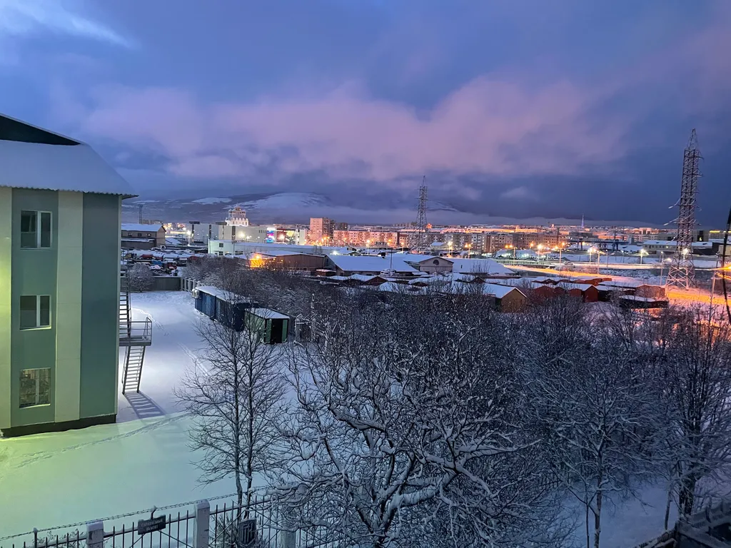 Уютная квартира — аренда посуточно в Магадан