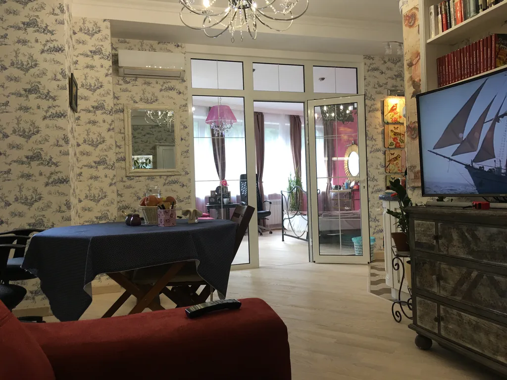 Панорамный апарт Прованс дома Зазеркалье в Приморском  парке