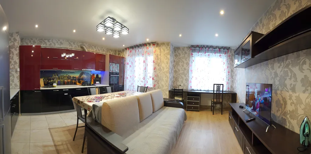 Большая 2-комнатная квартира рядом с центром