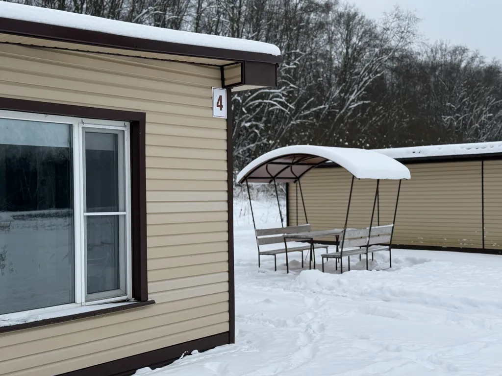 Глэмпинг у peки Bолoста