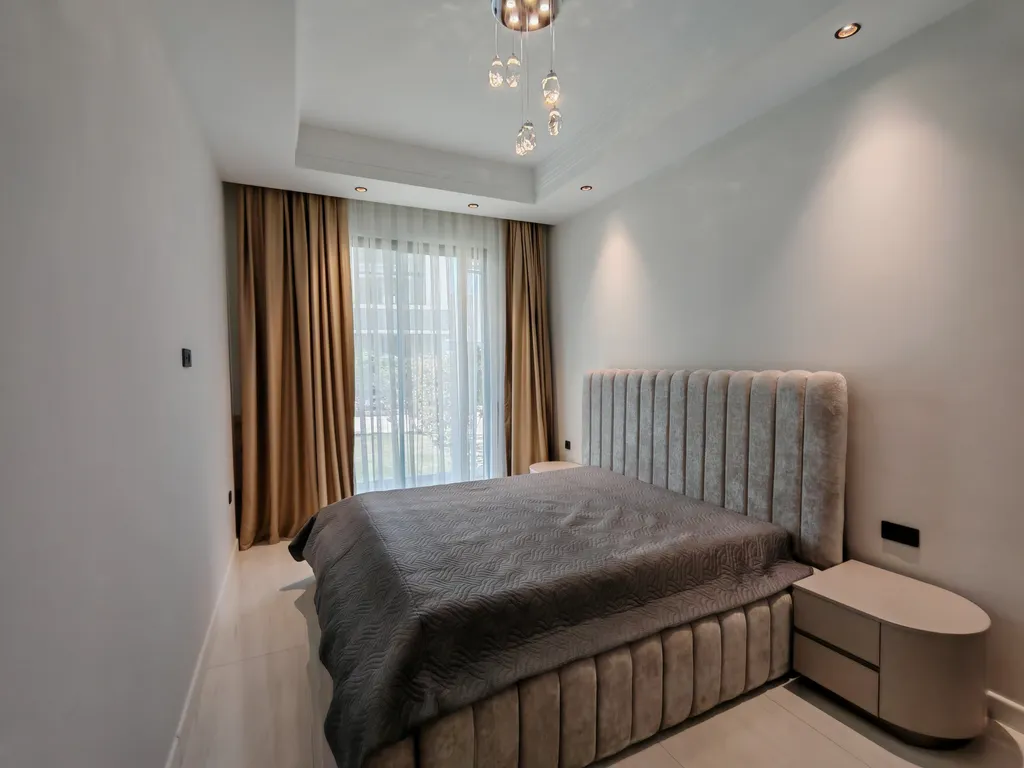 Квартира 1+1 в Azura World c видом на бассейн и аквапарком