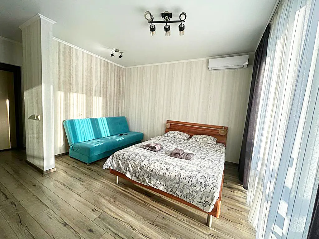 Квартира Квартира Уютная студия с панорамным видом на город — Красноярск