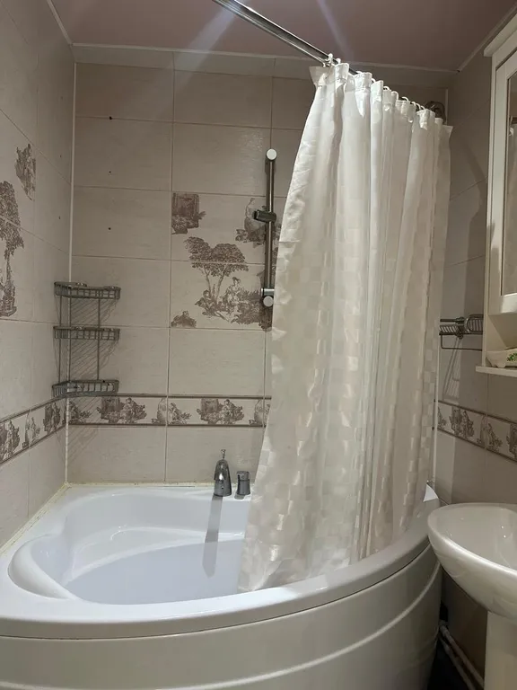 Квартира на Пихтовом мысе в Домбае