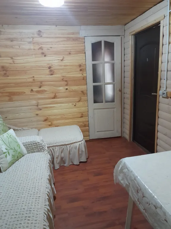 Дом в сосновом лесу