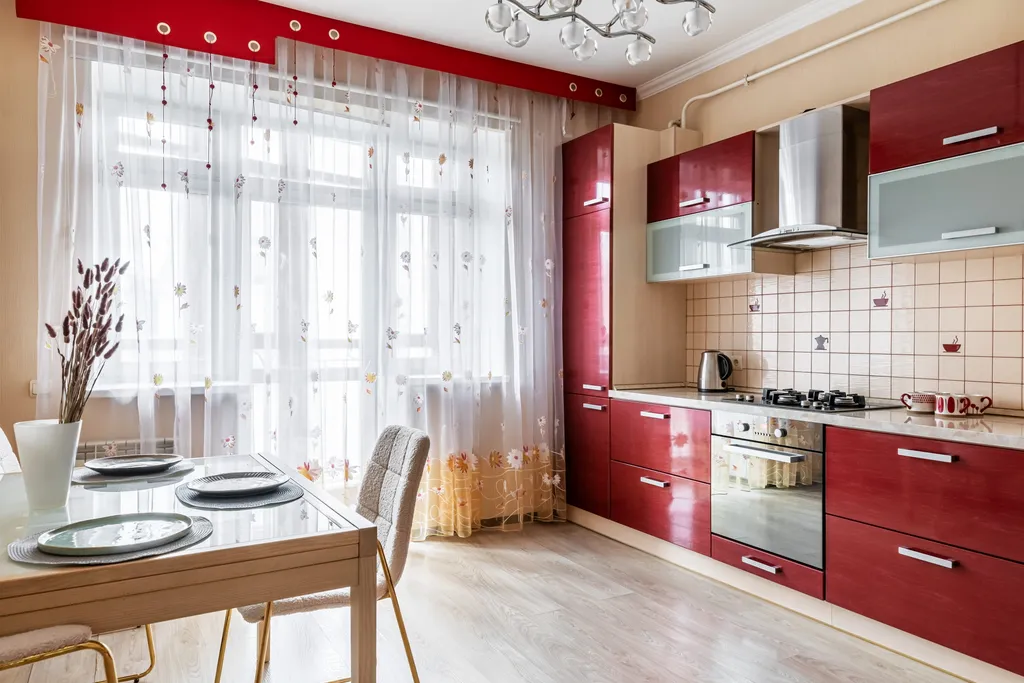 LS Кремлевская