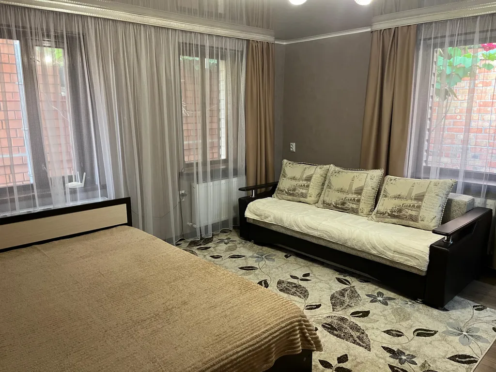 Коттедж 1-комнатный Дом — Ейск