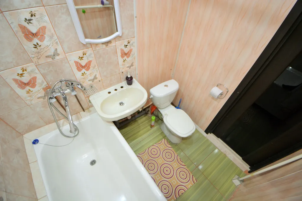 Однокомнатная квартира недалеко от КРЦ Плазма, сетевых магазинов