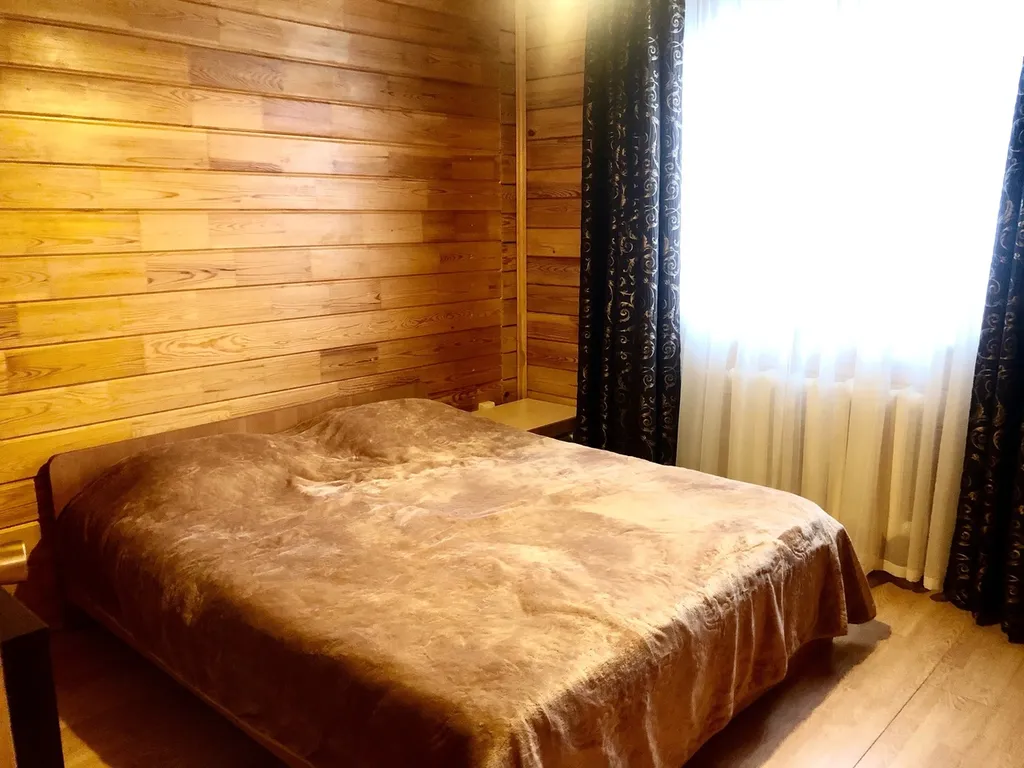 Семейное бунгало на Банном Гостевой