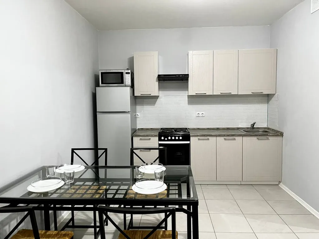 Стильные трехкомнатные апартаменты Санни Дейс