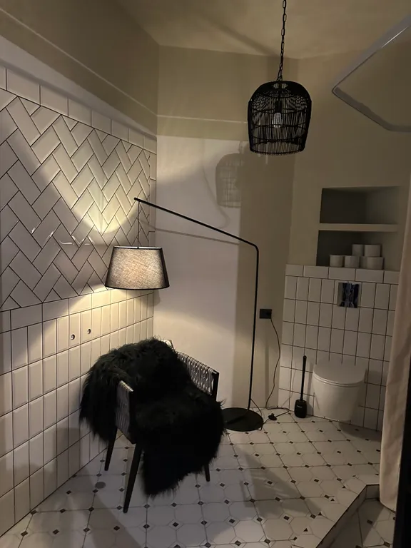 Номер в центре города