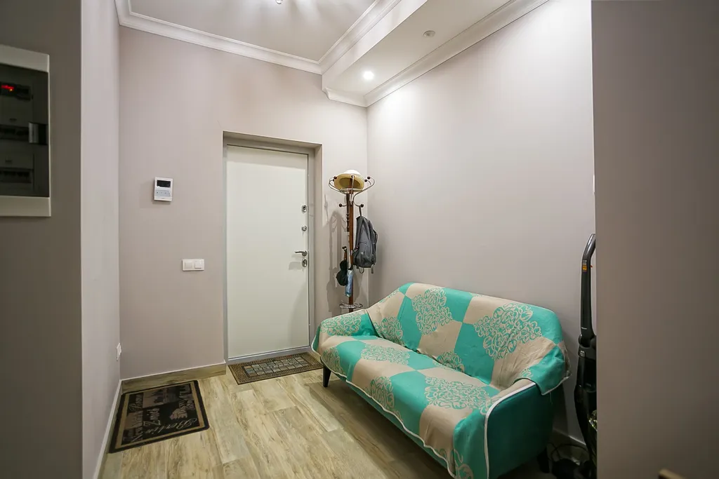 Трёхкомнатный апартамент с видом на море