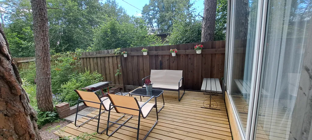 Коттедж Дом с мансардой в проливе Бьеркезунд — Приморск